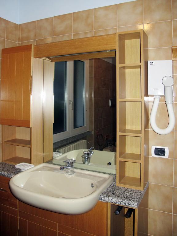Residence Casa Rosa Джера-Ларио Экстерьер фото